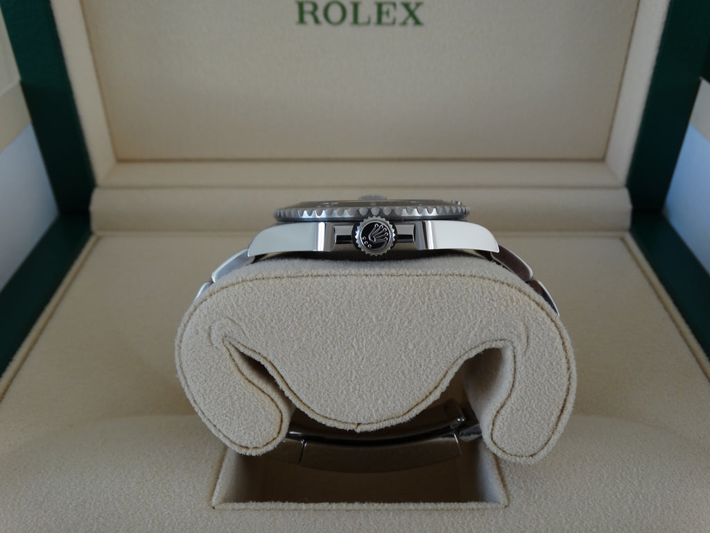 Rolex Submariner Date