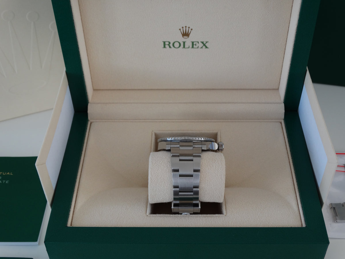 Rolex Submariner Date